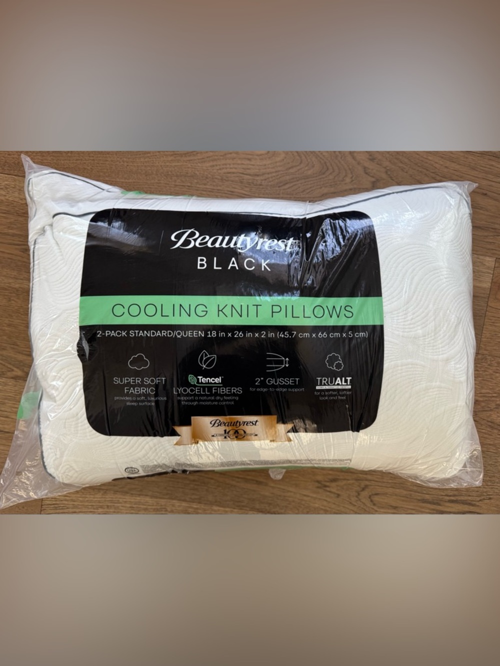 🎉LAST CHANCE🎉BEAUTYREST BLACK
2pk Luxurious CoolingKnit Down Alternative Pillows - Picture 4 of 12